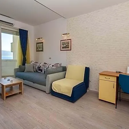 Brajki 3* Omiš