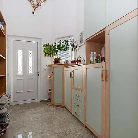 Brajki 3* אומיס